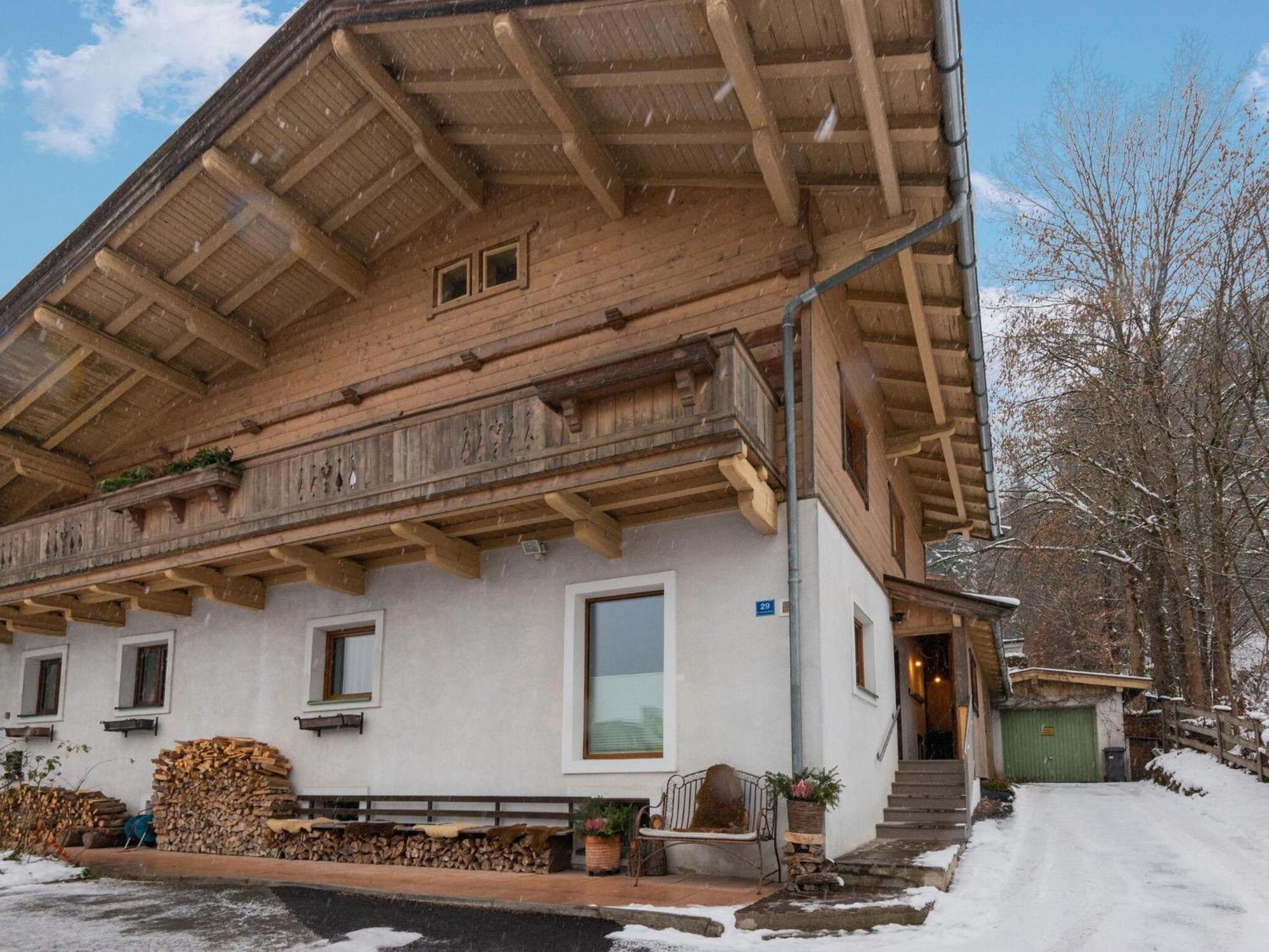 Modern Apartment In Kitzbuhel Near Ski Area מראה חיצוני תמונה