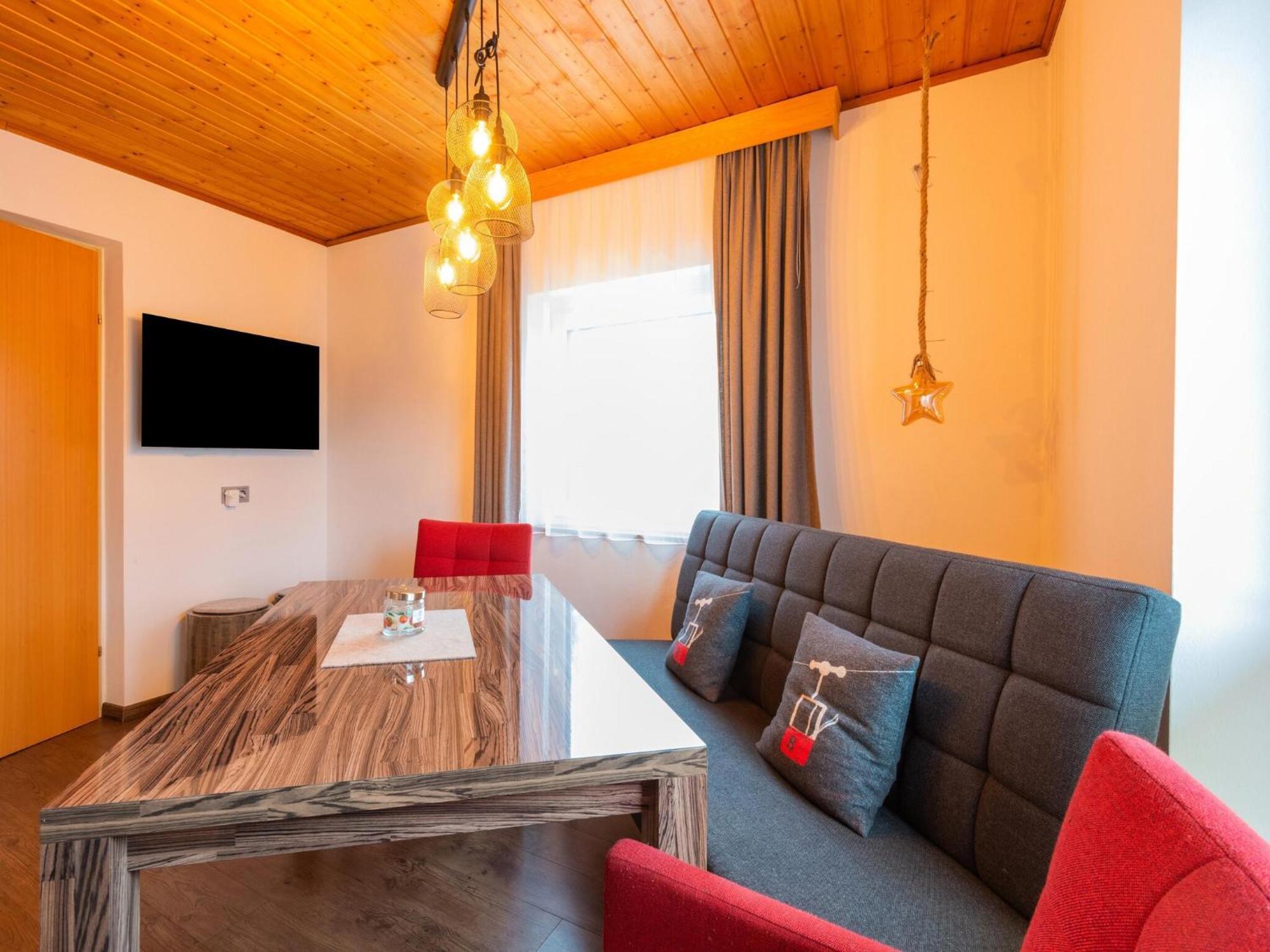 Modern Apartment In Kitzbuhel Near Ski Area מראה חיצוני תמונה